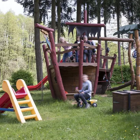 Σπίτι διακοπών In Mit Terrasse Πάρχιμ