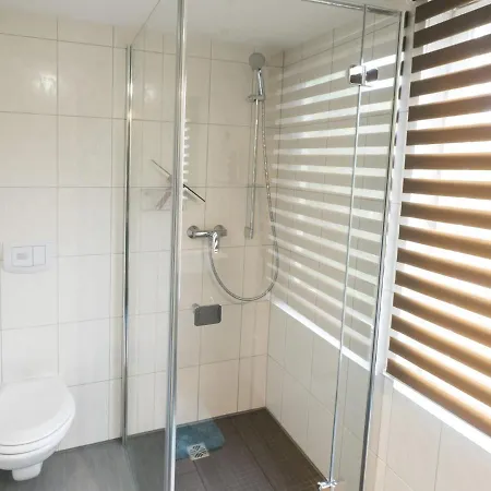 Σπίτι διακοπών In Mit Terrasse Πάρχιμ