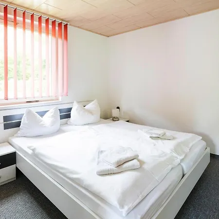 In Mit Terrasse Σπίτι διακοπών *