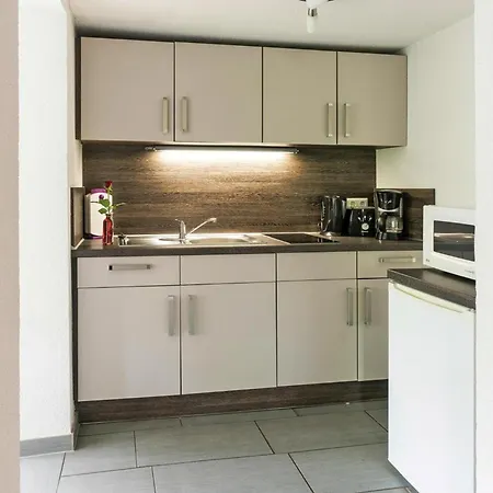 In Mit Terrasse Σπίτι διακοπών